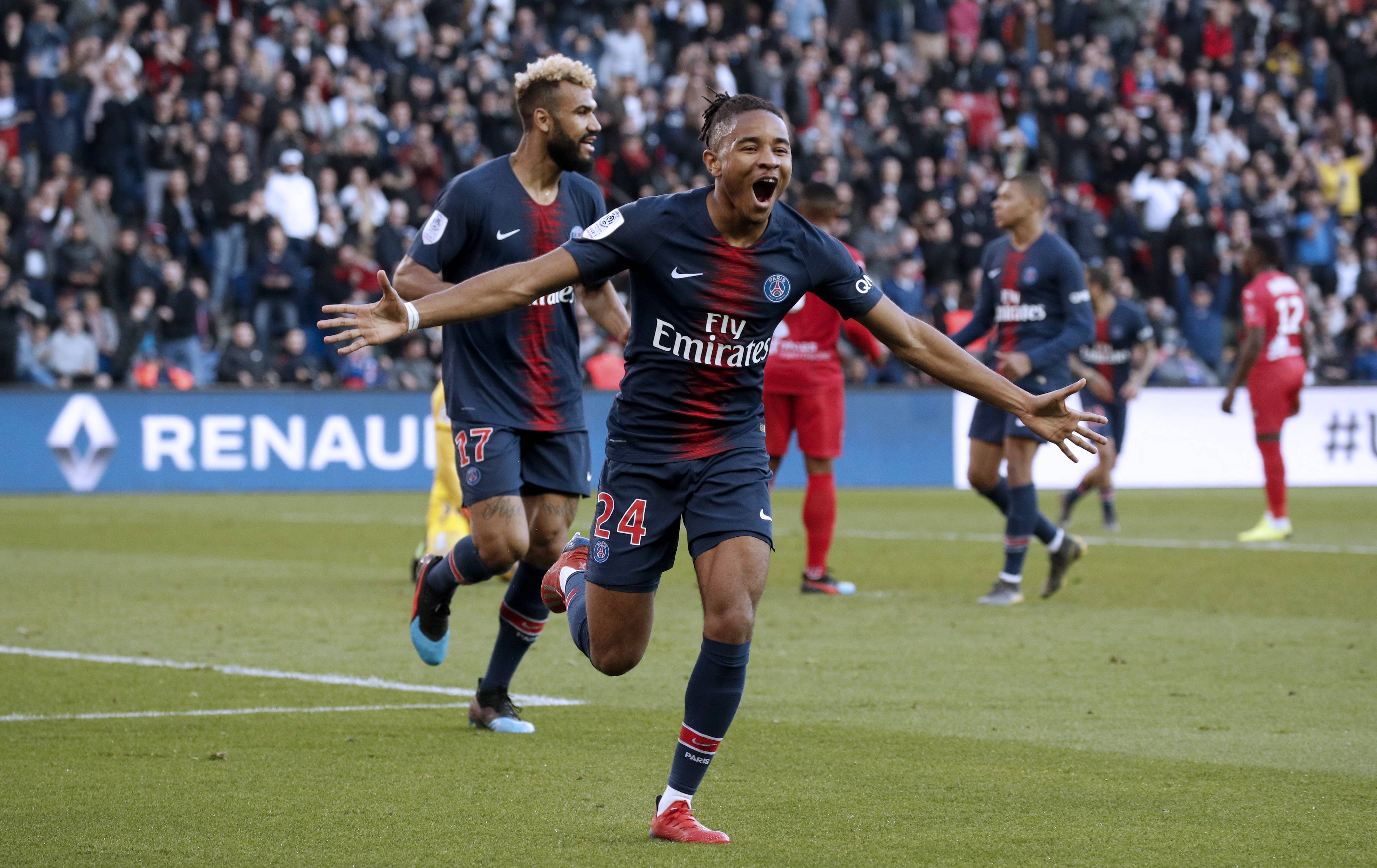 开云-包含欧超杯倒计时，托特纳姆转会期单刀错失，细节引发关注，目标明确，资深球员宣示担当的词条