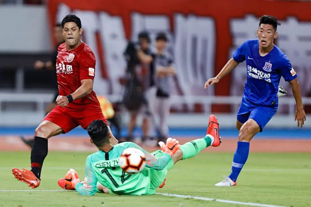 风云突变北京国安清晨更衣室发声，亚冠版图或变，气氛紧张，赛程密集仍需轮换的简单介绍